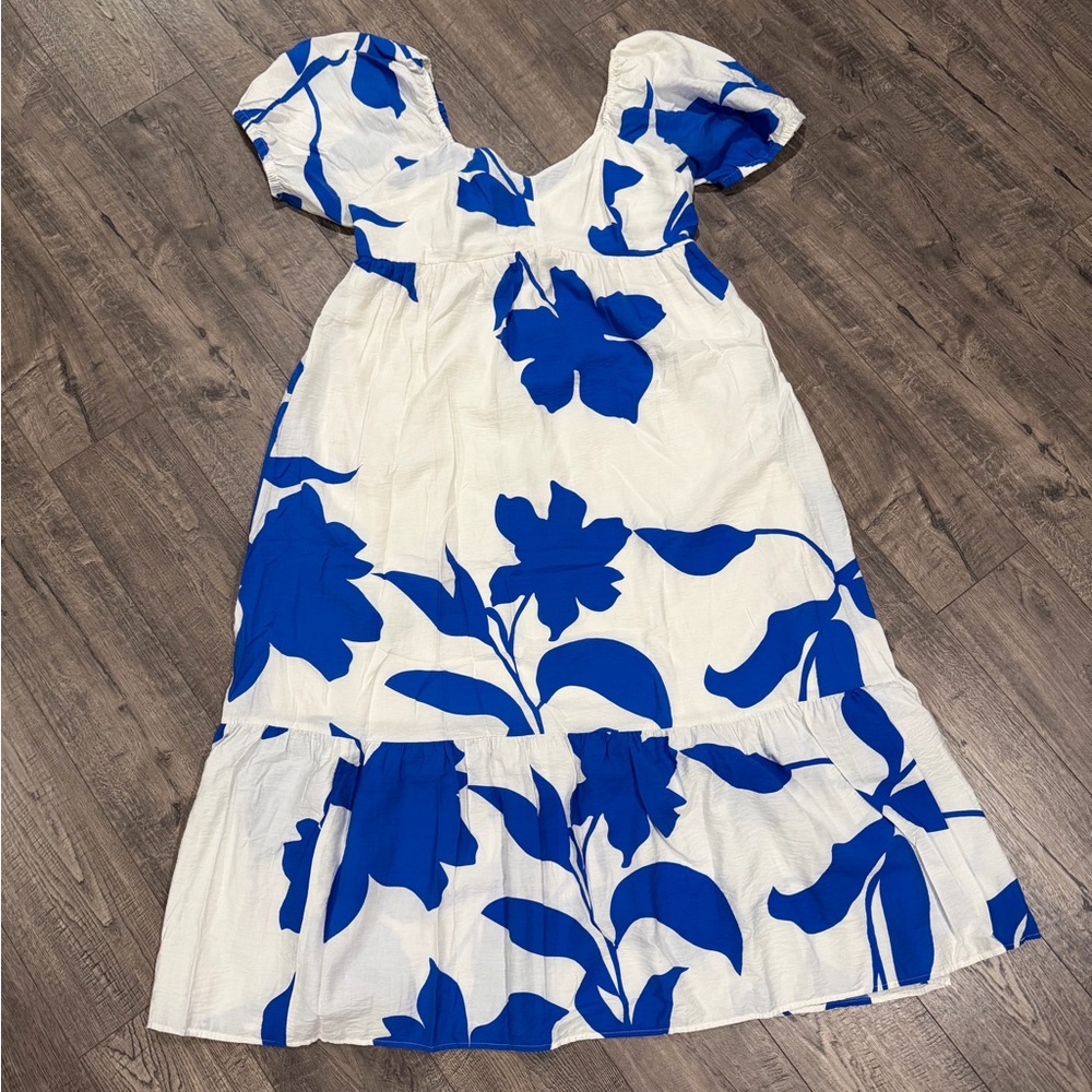 Nine West White Maxi Dress with Blue Floral Pattern